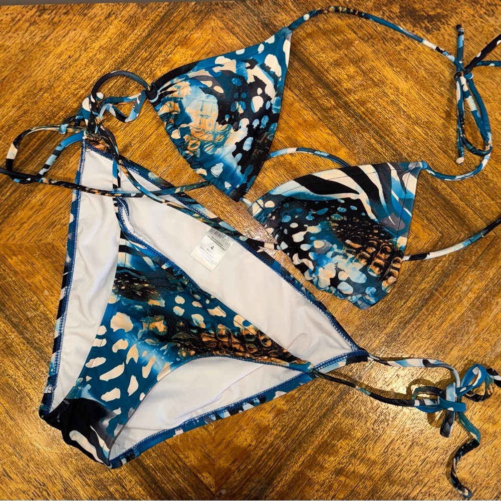 VENUS Blue and Black Abstract Bikini - Picture 2 of 5